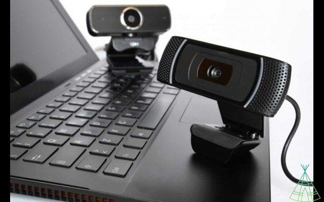 How to test webcam online and offline